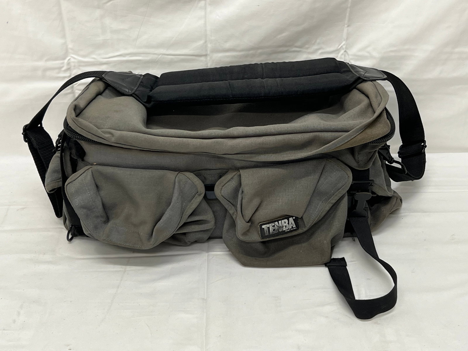 Tenba Canvas Camera Bag (1 of 5)