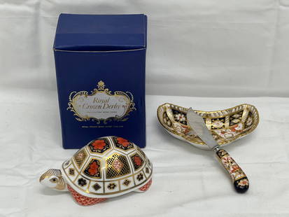 Royal Crown Derby Old Imari Turtle & Dish Set - Turtle w/ Original Box 2.25'' x 4.75'' x 2''T ,: Royal Crown Derby Old Imari Turtle & Dish Set - Turtle w/ Original Box 2.25'' x 4.75'' x 2''T , Condiment Dish 2.5'' x 4.5'' , Knife 4.75''L