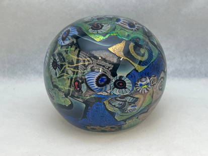 Peter Vanderlaan Signed Art Glass Paperweight - Signed & Dated 1997, 2.5''T , 9.5'' Circum.: Peter Vanderlaan Signed Art Glass Paperweight - Signed & Dated 1997, 2.5''T , 9.5'' Circum.