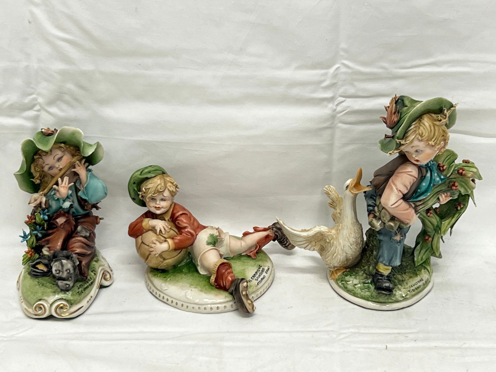 (3)Italy Tiziano Galli Porcelain Figures - Capodimonte Hallmarks,: (3)Italy Tiziano Galli Porcelain Figures - Capodimonte Hallmarks,