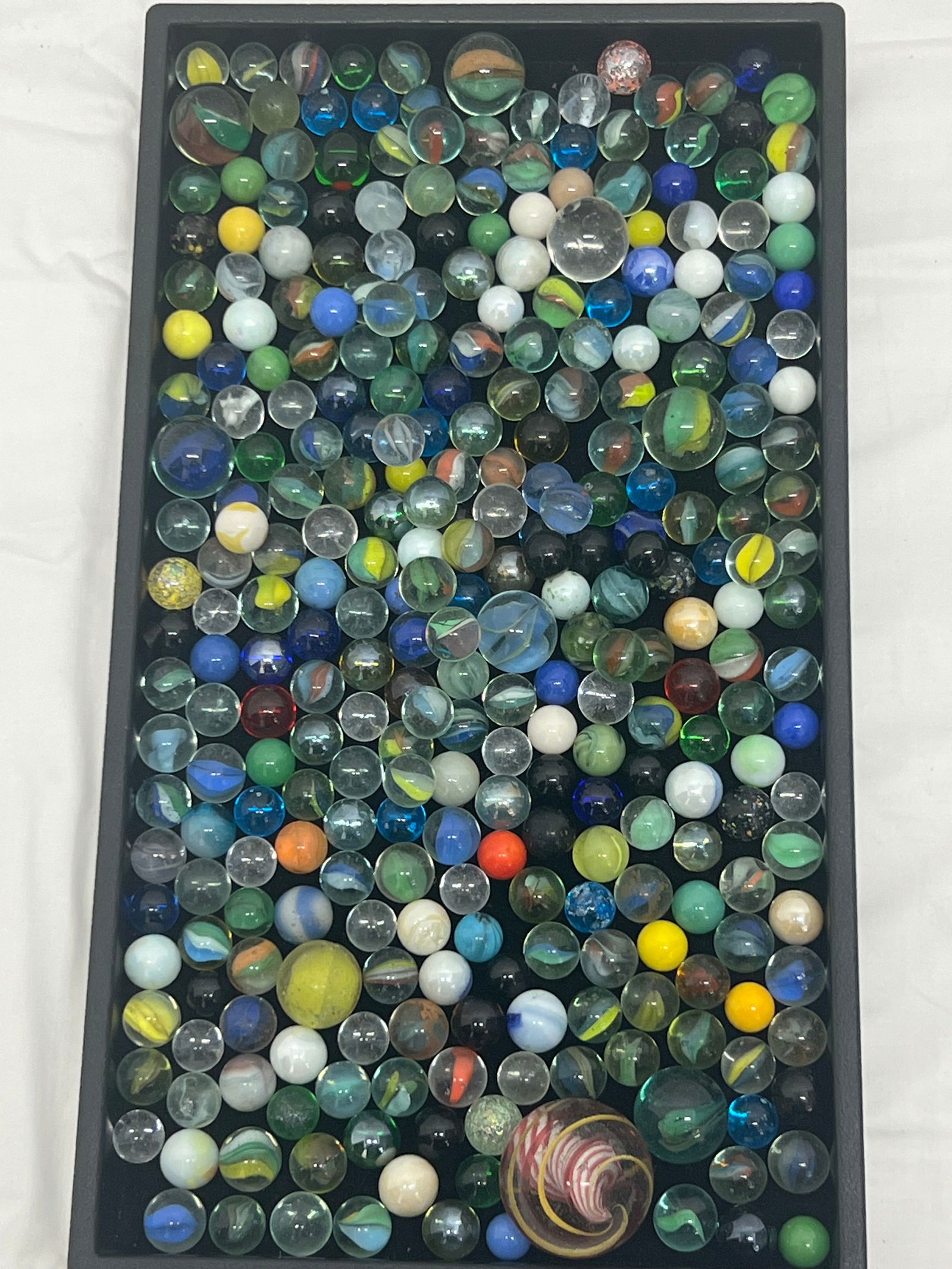 300 Asst Vintage Marbles - Various Style/Size/Maker (1 of 7)