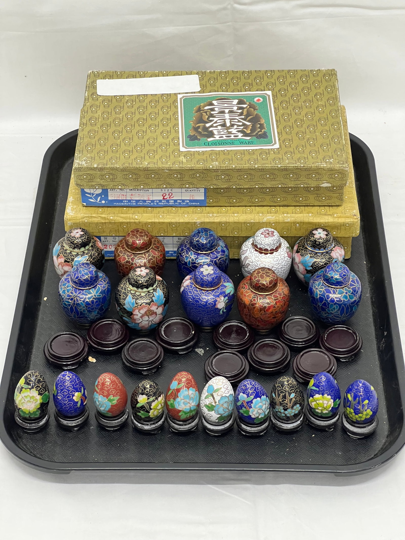 (20)Miniature Cloisonne Eggs + Urns w/ Stands - (10)Eggs 1.5''T, (10)Urns 2''T: (20)Miniature Cloisonne Eggs + Urns w/ Stands - (10)Eggs 1.5''T, (10)Urns 2''T