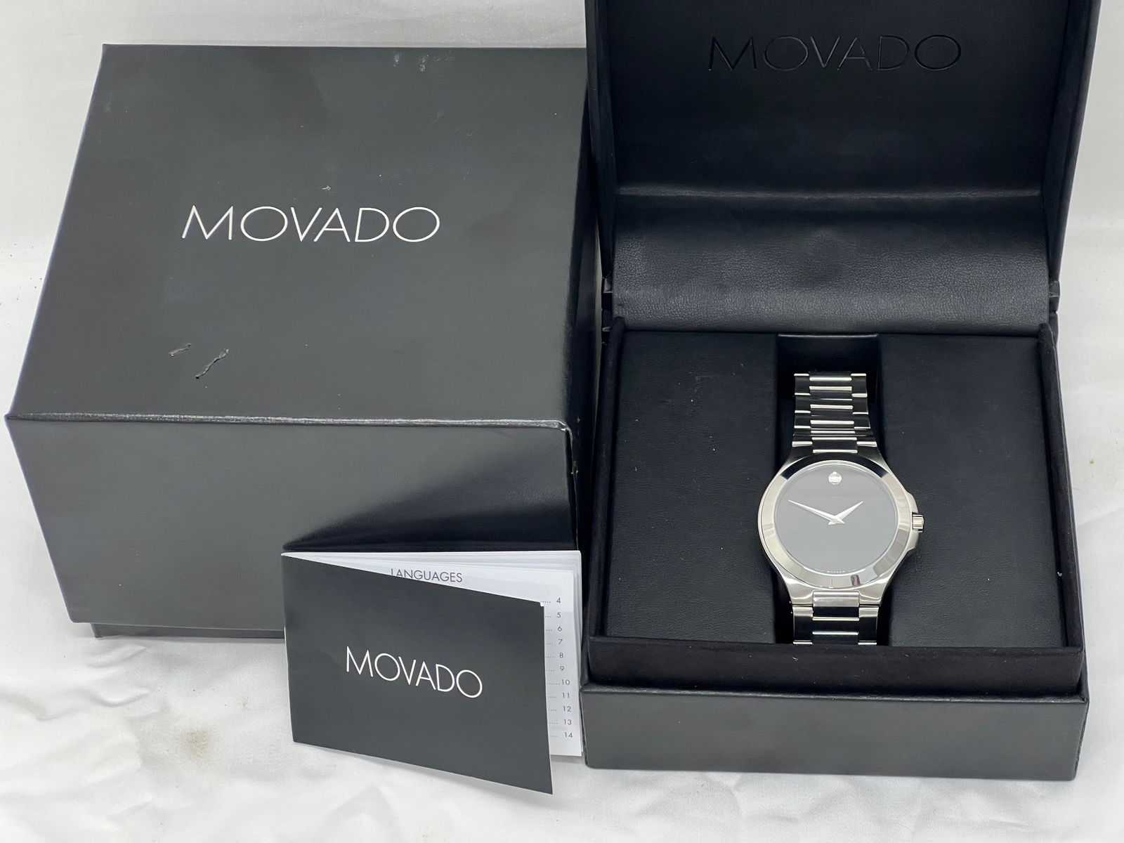 Movado Mens Classic Museum Watch,Box - Steel Band, Black Face - Was Given as Award at Southern: Movado Mens Classic Museum Watch,Box - Steel Band, Black Face - Was Given as Award at Southern Glazers Wine & Spirits (Back Case), Like New