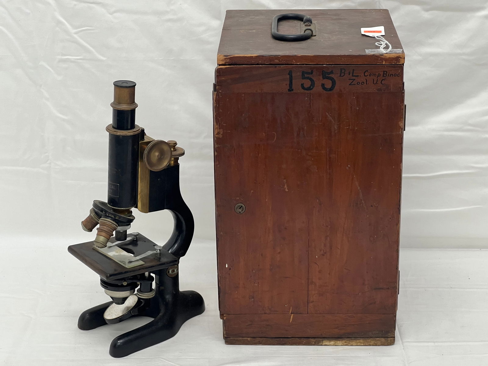 Atq Bausch & Lomb Microscope in Wood Case - Etched 'U of Cal D-67' - Needs to be Cleaned (1 of 11)