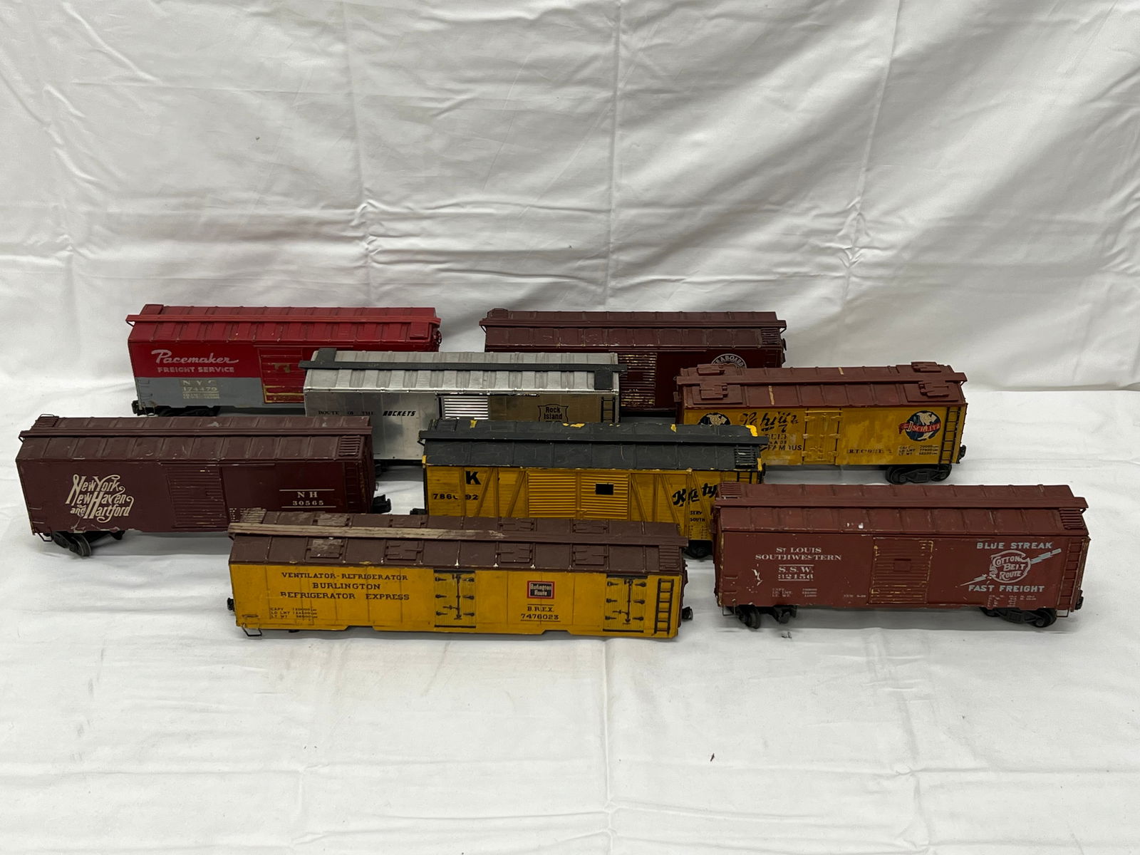 (8)Vtg 1940s-50s 'O'Scale Train Cars - Pacemaker Freight Service NYC, Seaboard Railway, Blue Streak (1 of 11)