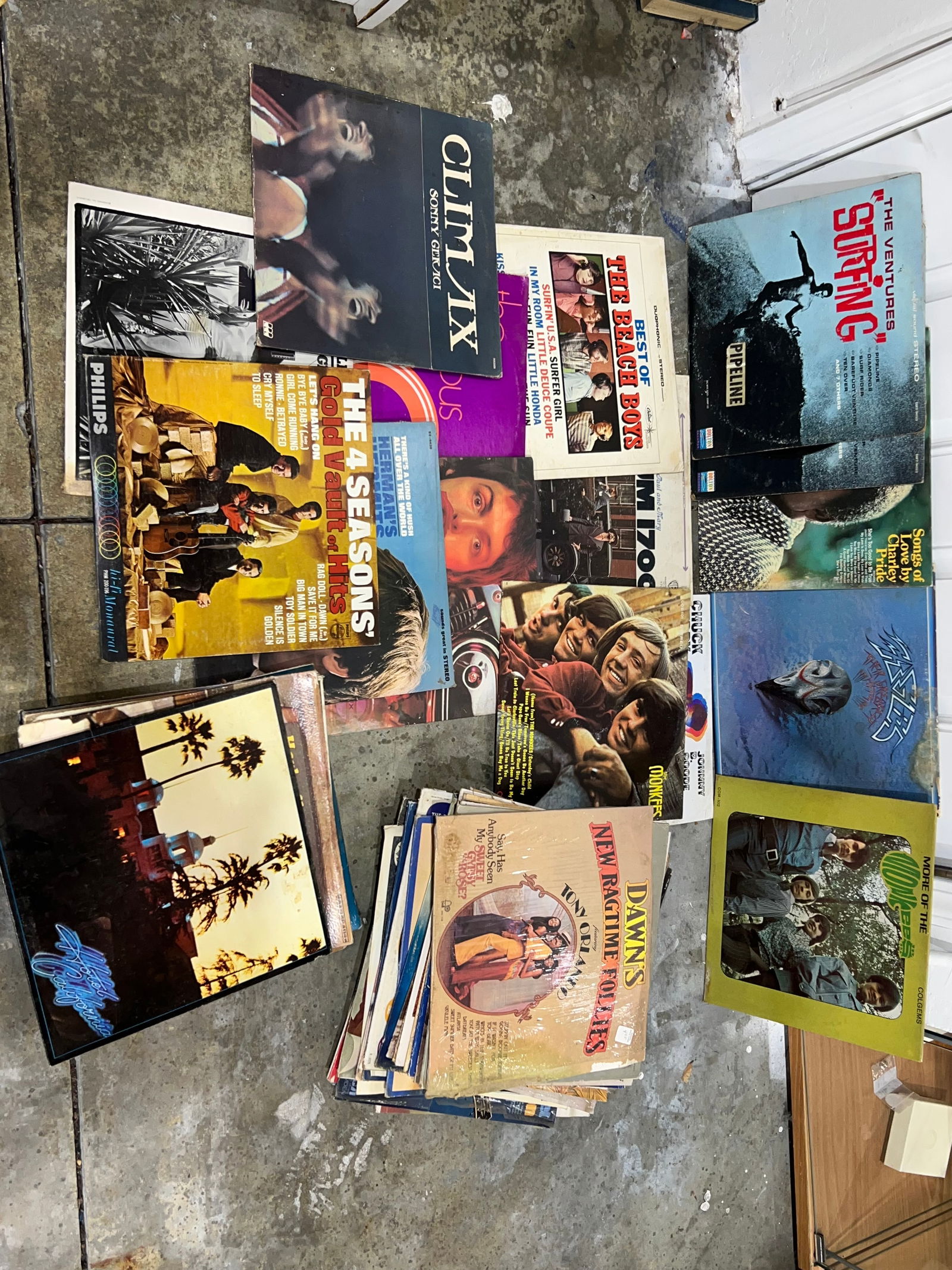50+ Vintage LP Album Records - Beach Boys, Monkees, The Ventures Surfing, Eagles, Charlie Pride, (1 of 3)