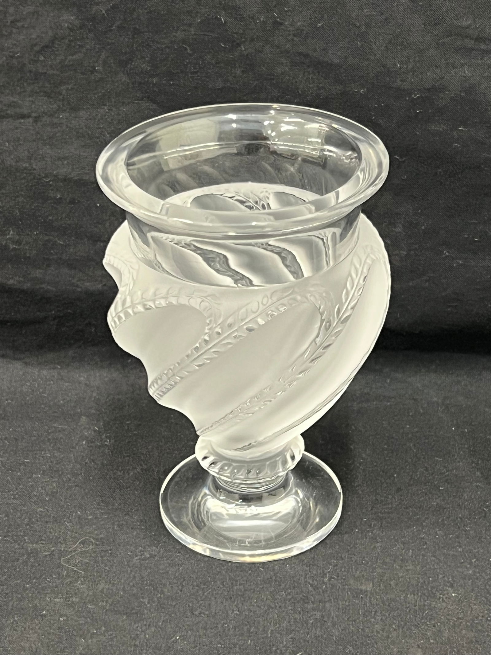 French Lalique Ermenonville Crystal Vase,Signed  - Vase 3.75'' x 5.75, Frosted Crystal Ermenonville (1 of 3)