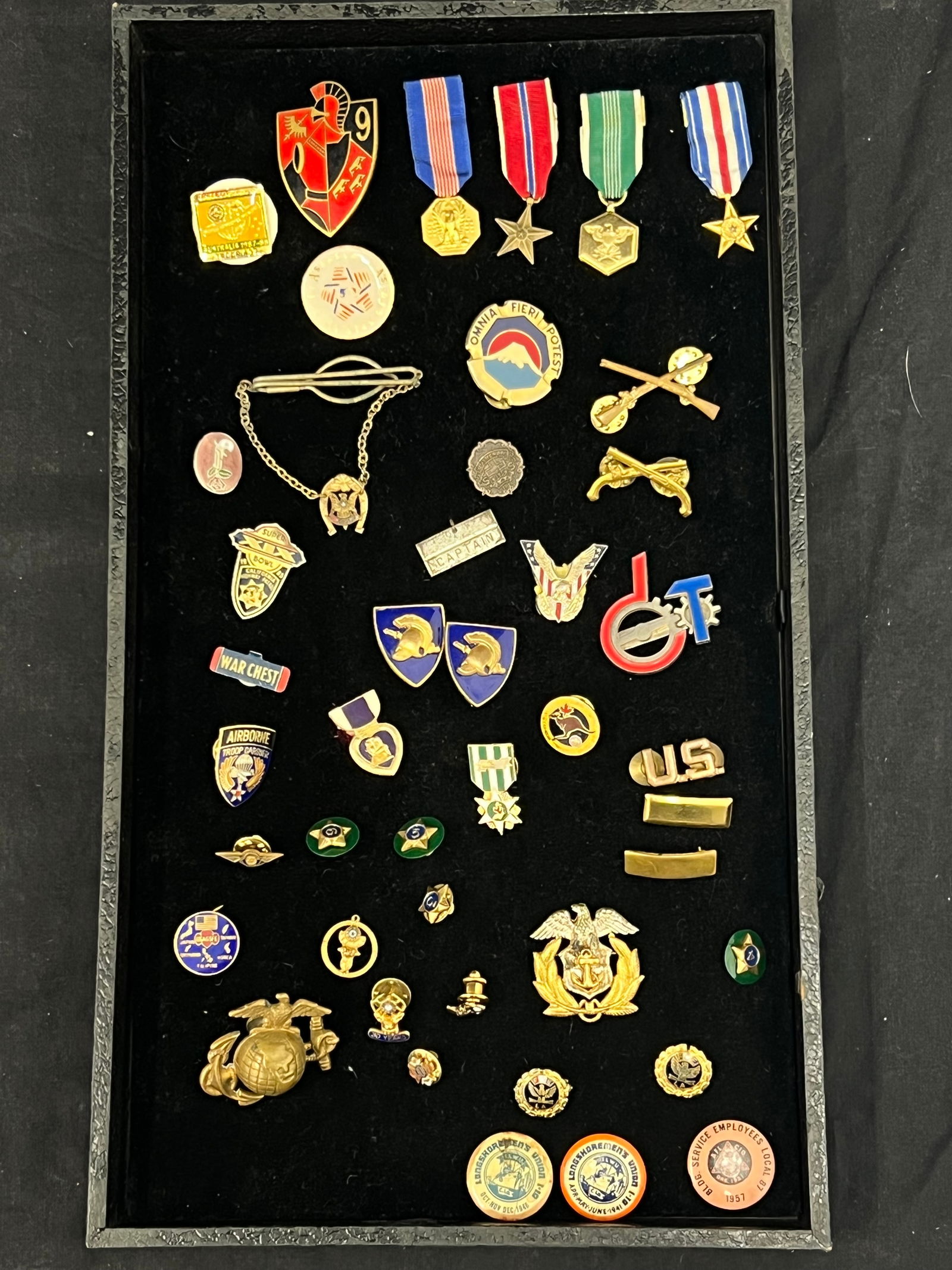 Asst Vtg Military, Fraternity + Button Pins - Marines, Navy, 1940s-50s Longshoremens Button Pins + (1 of 8)