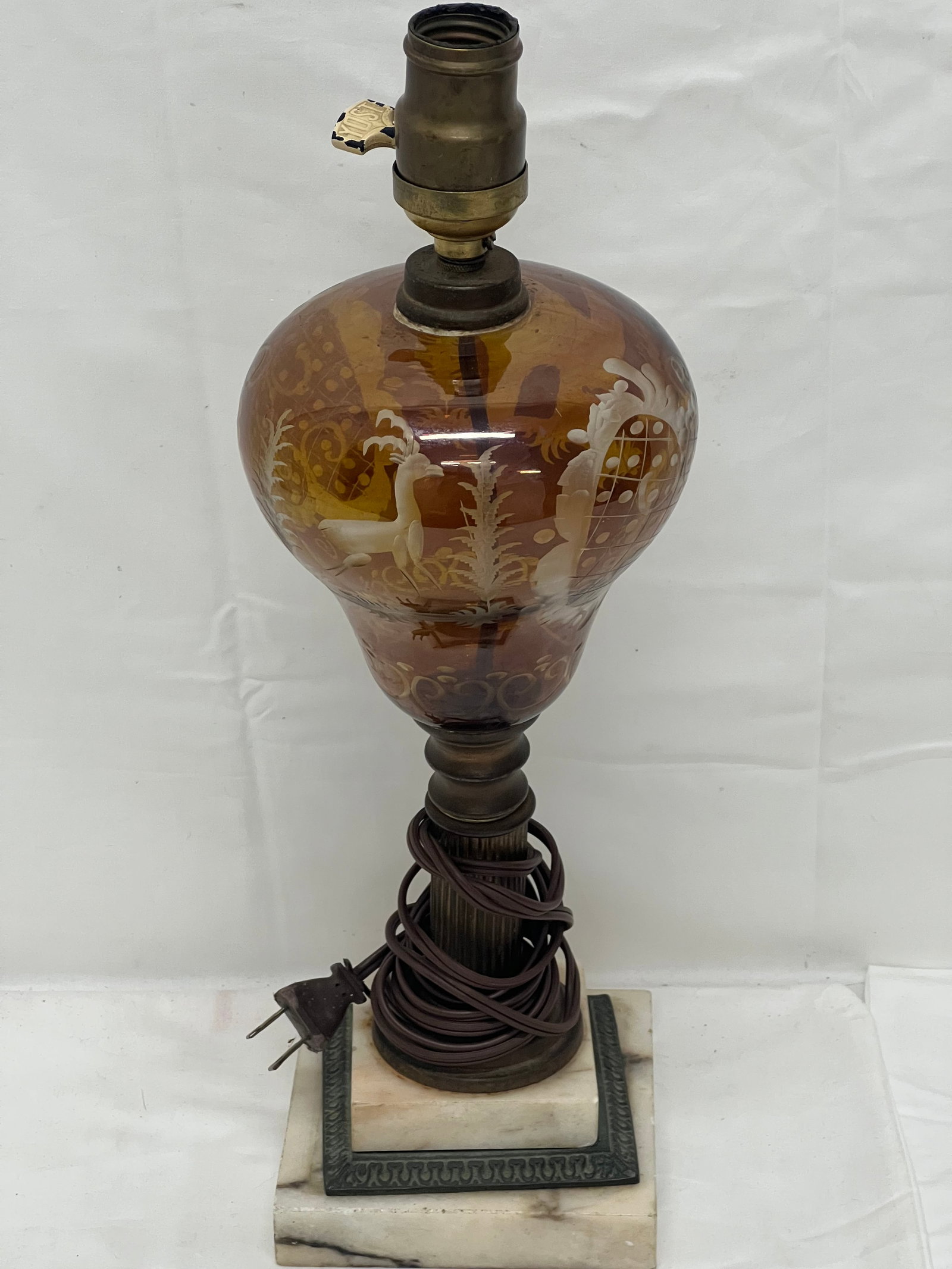 Antique Amber Etched to Clear Lamp w/ Scene - Castle / Deer Scene Glass Lamp on Marble Base 16.5''T: Antique Amber Etched to Clear Lamp w/ Scene - Castle / Deer Scene Glass Lamp on Marble Base 16.5''T