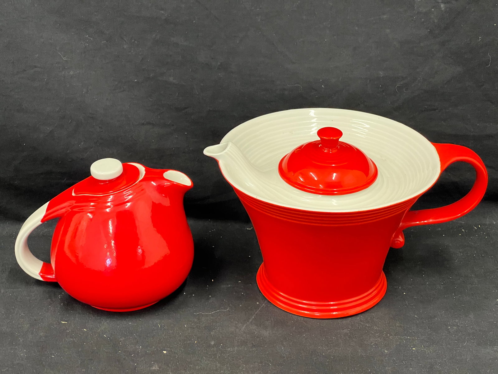 Art Deco Melody Teapot + 1940 Small Teapot - Red / White Large Art Deco 7.5'' x 5.5''T , Small Red / (1 of 6)