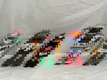 (4)Battery Operated Robots, Japan, Botoy