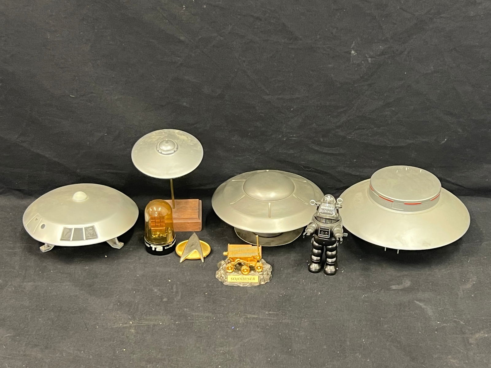 Asst Space Items- UFO / Spaceships, Robby Robot, More - Wind Up 1997 Turner Robby The Robot, Asst (1 of 12)