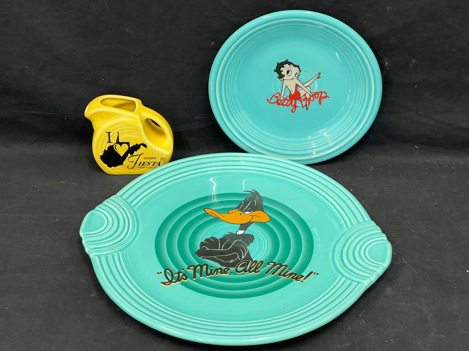 Fiestaware Betty Boop, Daffy + Disk Creamer - Betty Boop Salad Plate, I Love Fiesta Disk Creamer,: Fiestaware Betty Boop, Daffy + Disk Creamer - Betty Boop Salad Plate, I Love Fiesta Disk Creamer, Daffy Duck Cake Dish