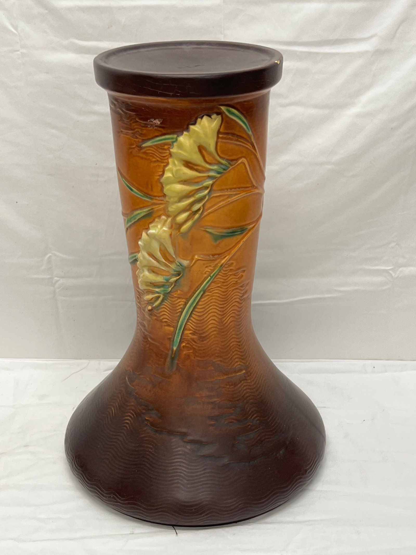 Roseville Pottery Freesia Pedestal 17''T (See Photos for Condition): Roseville Pottery Freesia Pedestal 17''T (See Photos for Condition)