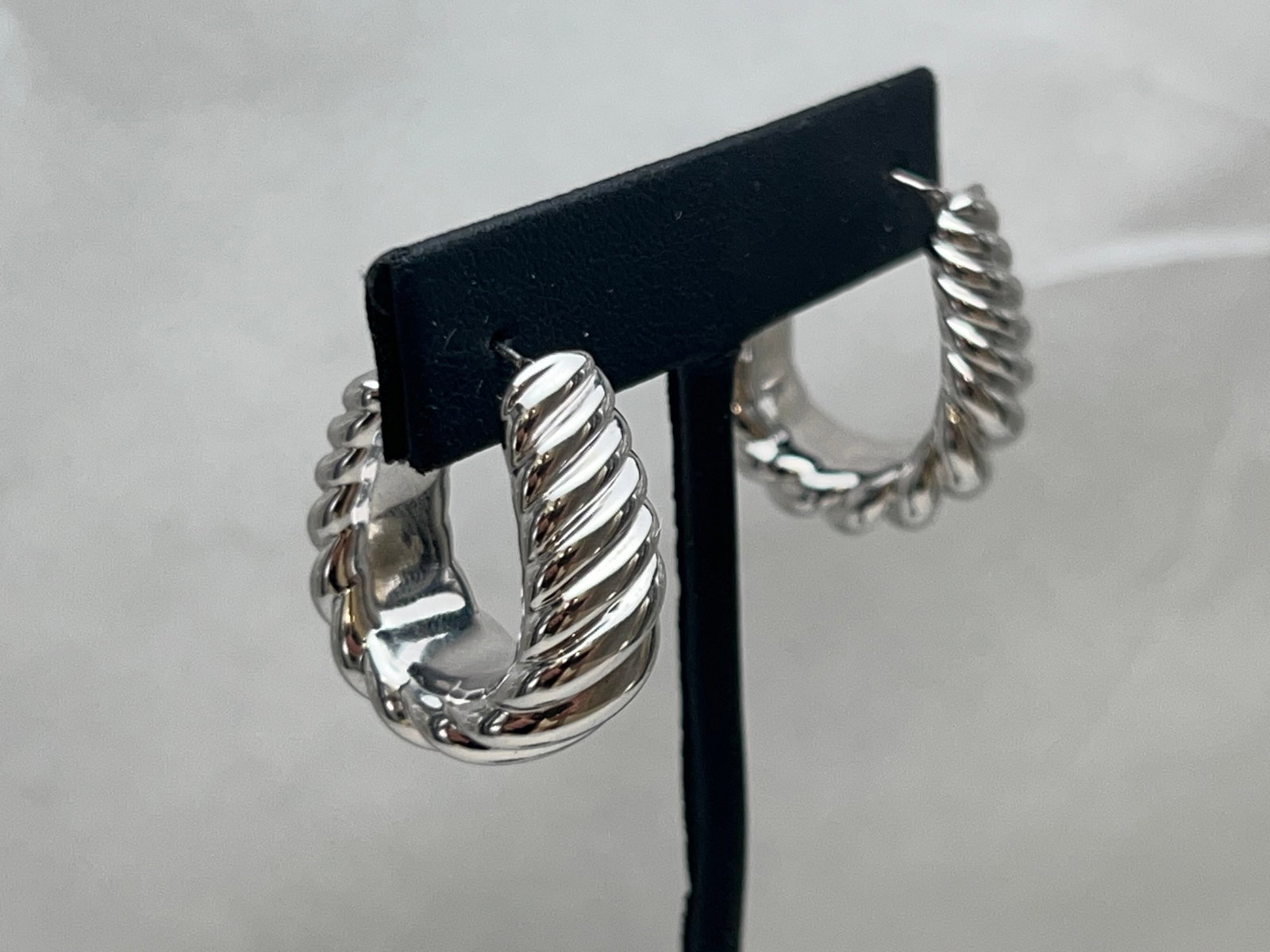 14K White Gold Milor Italy Hoop Earrings, 9.65g TW - 14K Gold Milor Resing Filled: 14K White Gold Milor Italy Hoop Earrings, 9.65g TW - 14K Gold Milor Resing Filled