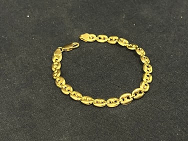 18K Yellow Gold Bracelet 7''L, TW 5.98g