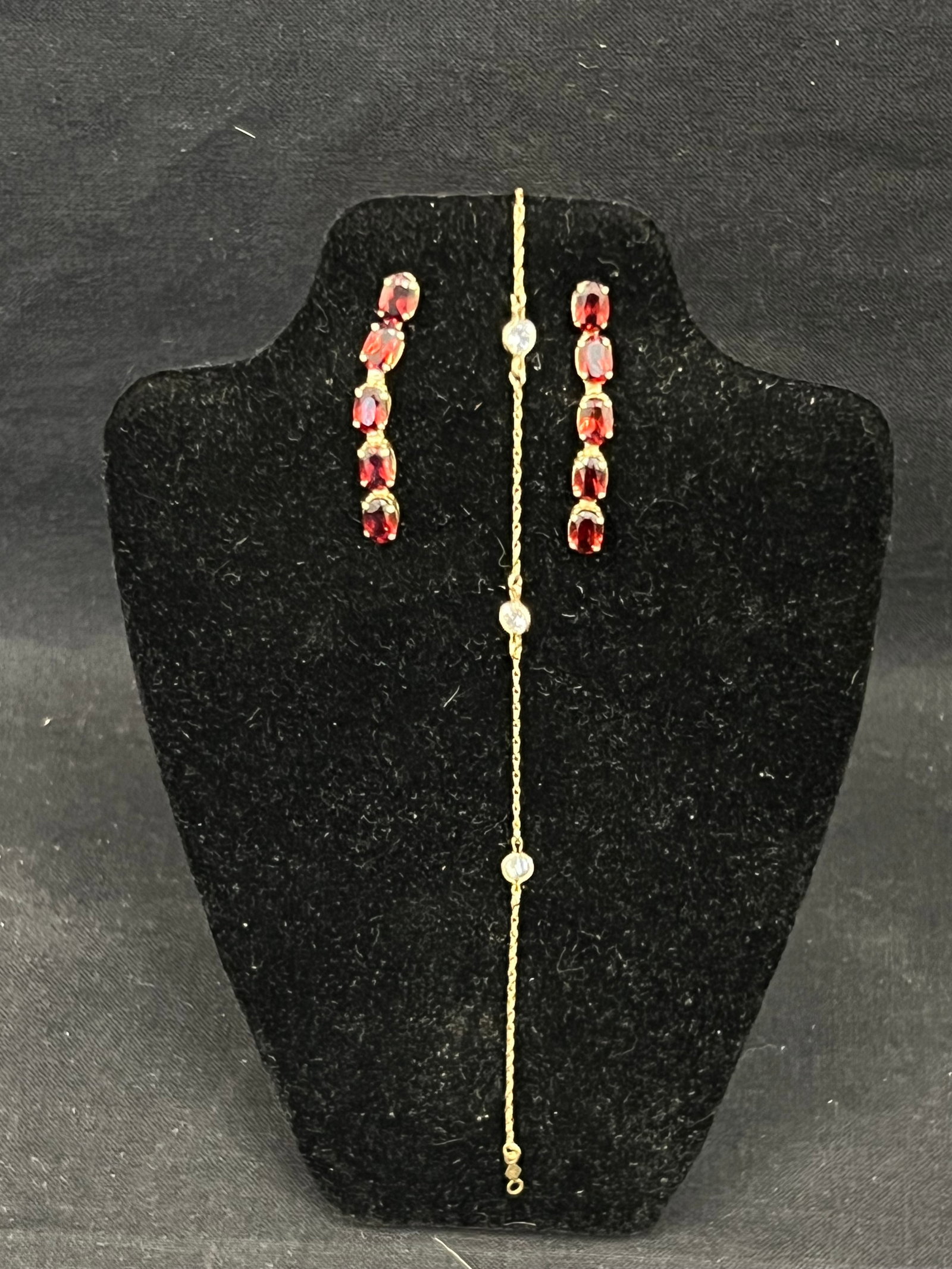 14K Yellow Gold Bracelet + Garnet Earrings - 14K Dangle Garnet Earrings + Delicate 14K Bracelet w/: 14K Yellow Gold Bracelet + Garnet Earrings - 14K Dangle Garnet Earrings + Delicate 14K Bracelet w/ Stones 7'', TW 4.15g