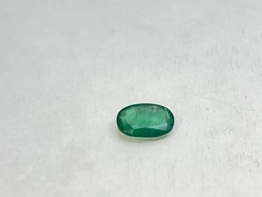 100% Natural High Quality Oval Emerald 2.85ct - Quality, Great Color - From Bay Area Wholesale