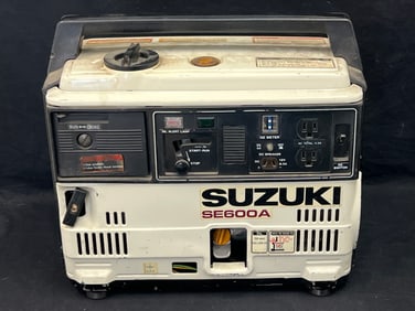 Suzuki SE600A Suitcase Generator (Pre-Owned)