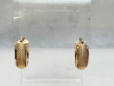 14K Gold Hoop Earrings, 3.40g TW, .75''L - Eterna Gold 14K Hallmarked ''EG 14K''