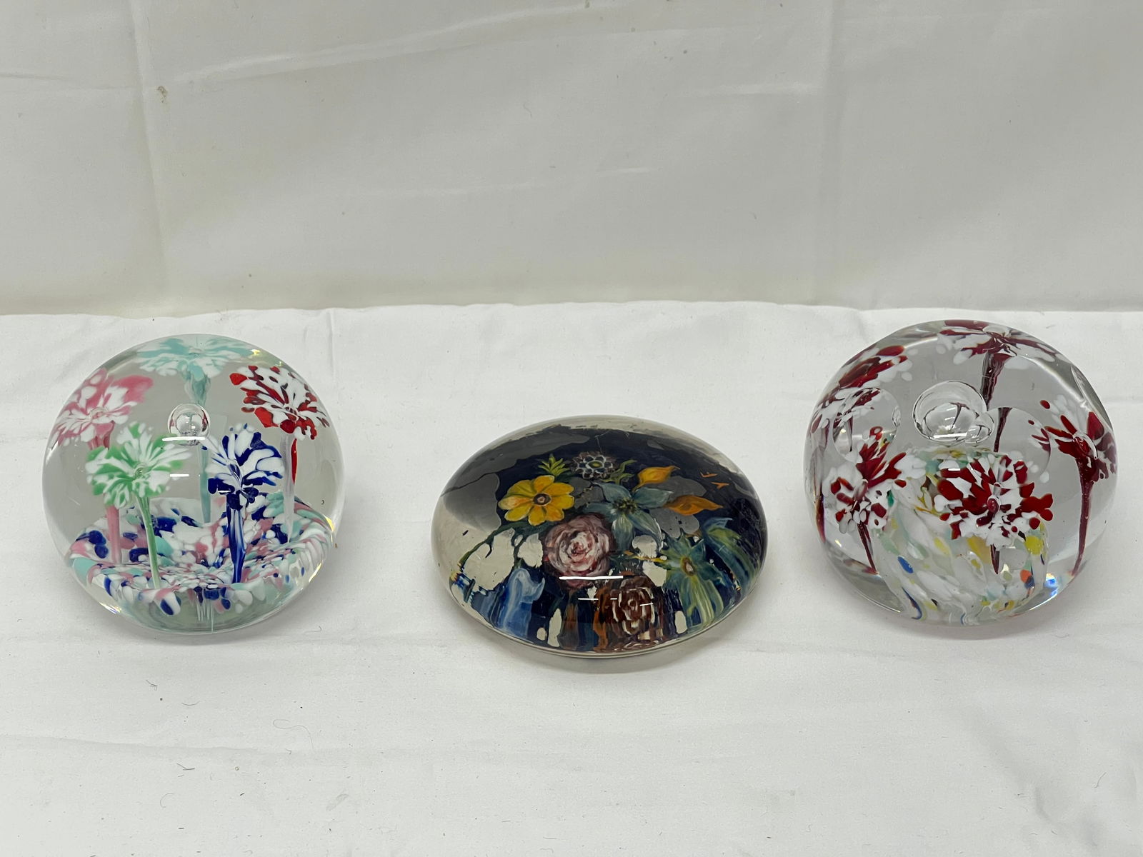 (3)Art Glass Paperweights - (1)Handpainted & Signed: (3)Art Glass Paperweights - (1)Handpainted & Signed
