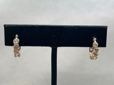 14K Yellow Gold Earrings w/ Cubic Zirconia, .5''L - TW 2.56g