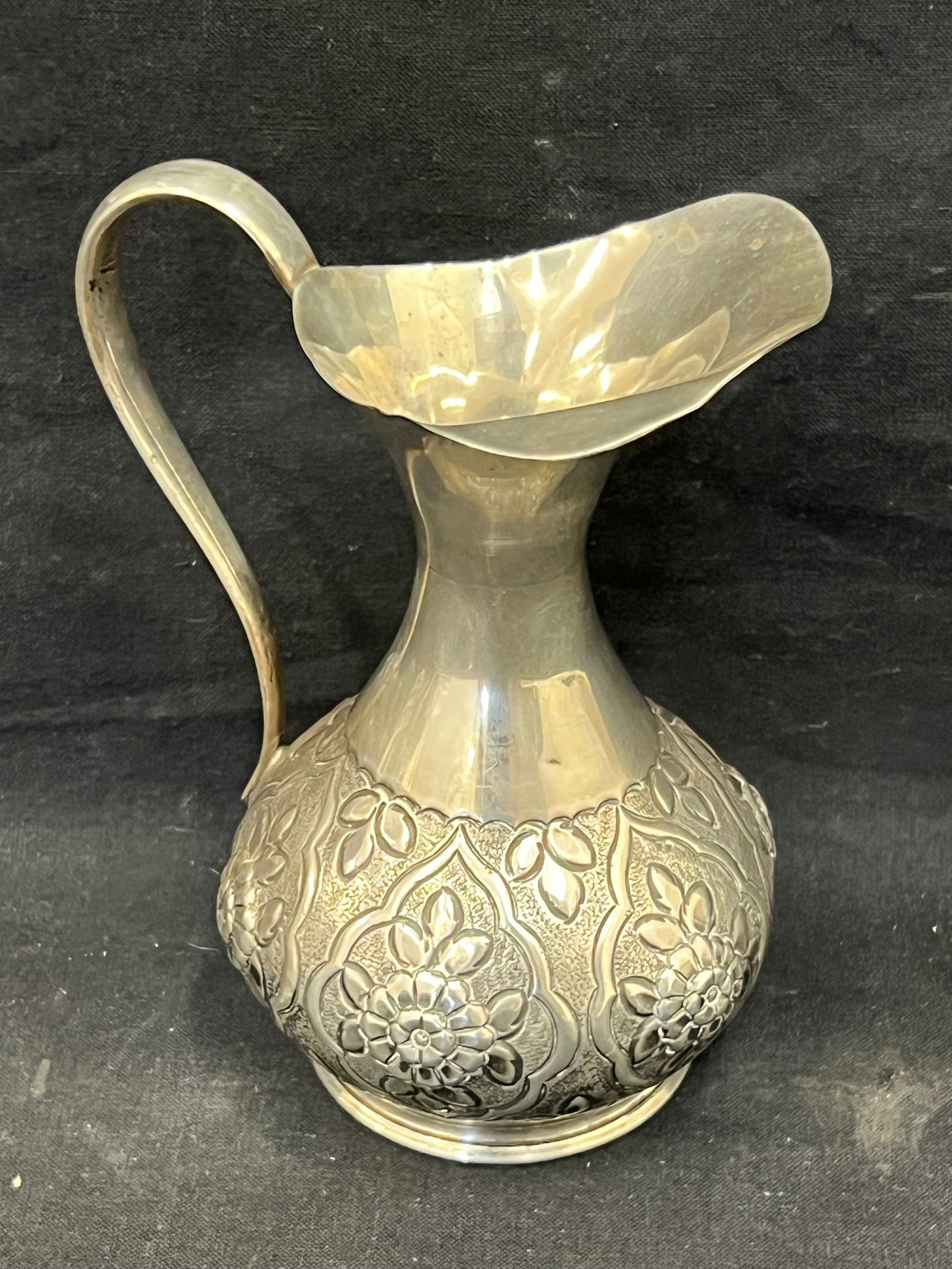 Vtg Turkish .900 Silver Damar Repousse Pitcher 5.25''T - Hallmarked 'Demar 900' , Total Wgt 168g (1 of 4)