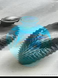 Lundberg Studios Peacock Feathers Vase 3.5'' x 4''T - Iridescent Bright Blue Colors Bud Vase: Lundberg Studios Peacock Feathers Vase 3.5'' x 4''T - Iridescent Bright Blue Colors Bud Vase