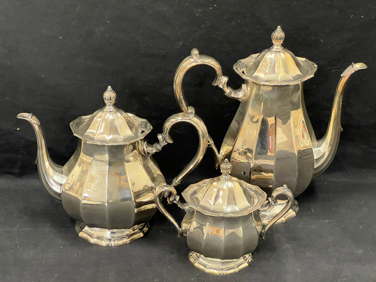 Webster Wilcox English Flutes, Gorham Trivet - Silverplated 3pc English Flutes, Coffee, Tea, Sugar, (1 of 7)