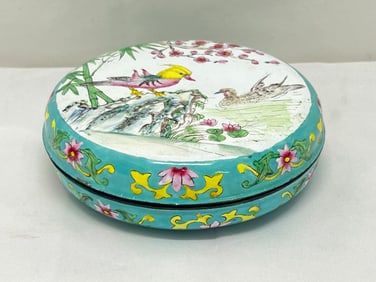 Chinese Canton Handpainted Enamel Trinket Box 1.5'' x 5''