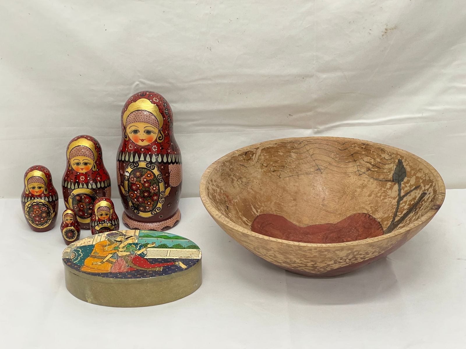 Russian Signed Nesting Doll,Wooden Bowl,Trinket Box - Shahjahan Mumtaz Limited Ed Taj Mahal Stone: Russian Signed Nesting Doll,Wooden Bowl,Trinket Box - Shahjahan Mumtaz Limited Ed Taj Mahal Stone Handpainted Box, 5pc Matryoshka Hand Painted Signed Nesting Doll, Handpainted African Bowl 10.5'' x 3.