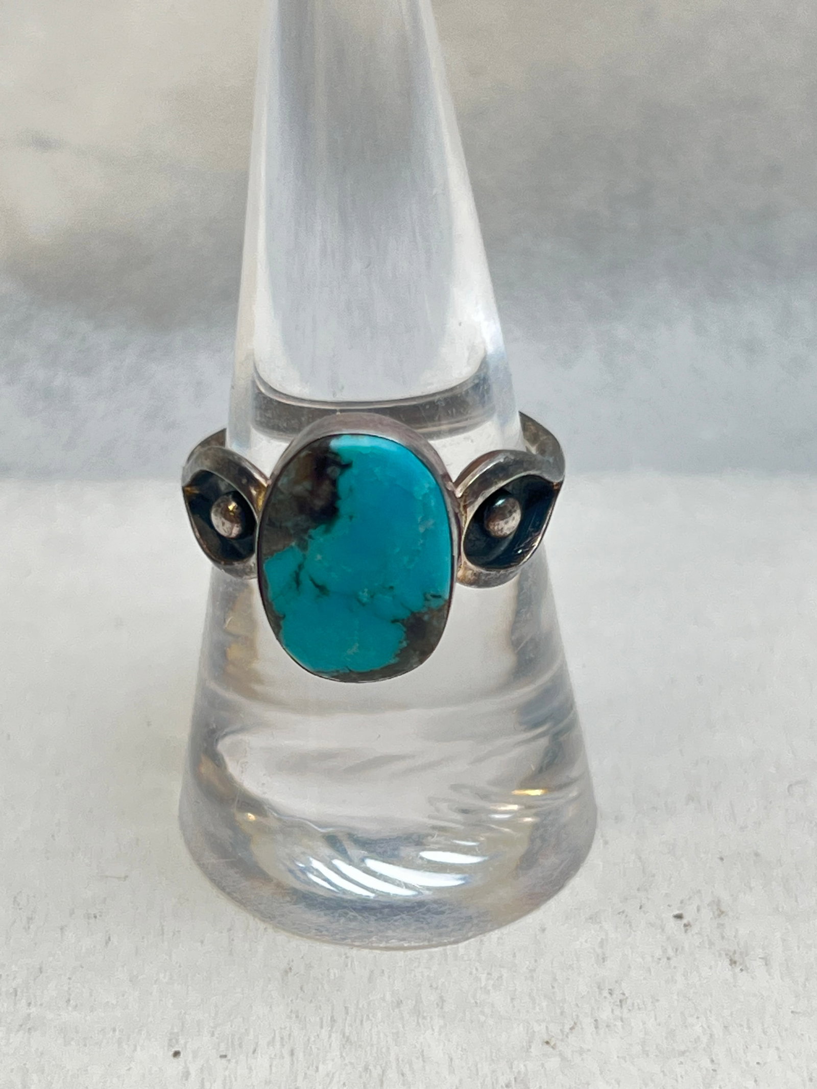 Vintage Sterling & Tuquoise Ring,Sz 8, TW 4.20g (1 of 3)