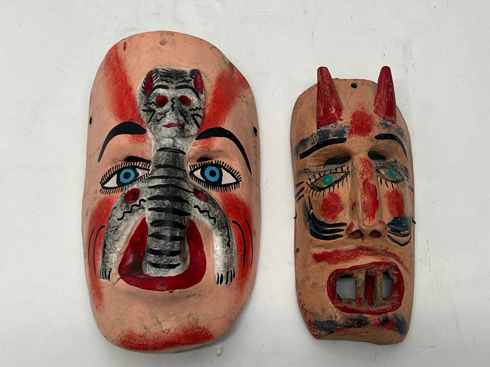 Vtg Folk Art Mexican Carved Wooden Masks - Cat Mask 6.5'' x 11.25'' , Devil Mask 4.5'' x 9.5'': Vtg Folk Art Mexican Carved Wooden Masks - Cat Mask 6.5'' x 11.25'' , Devil Mask 4.5'' x 9.5''
