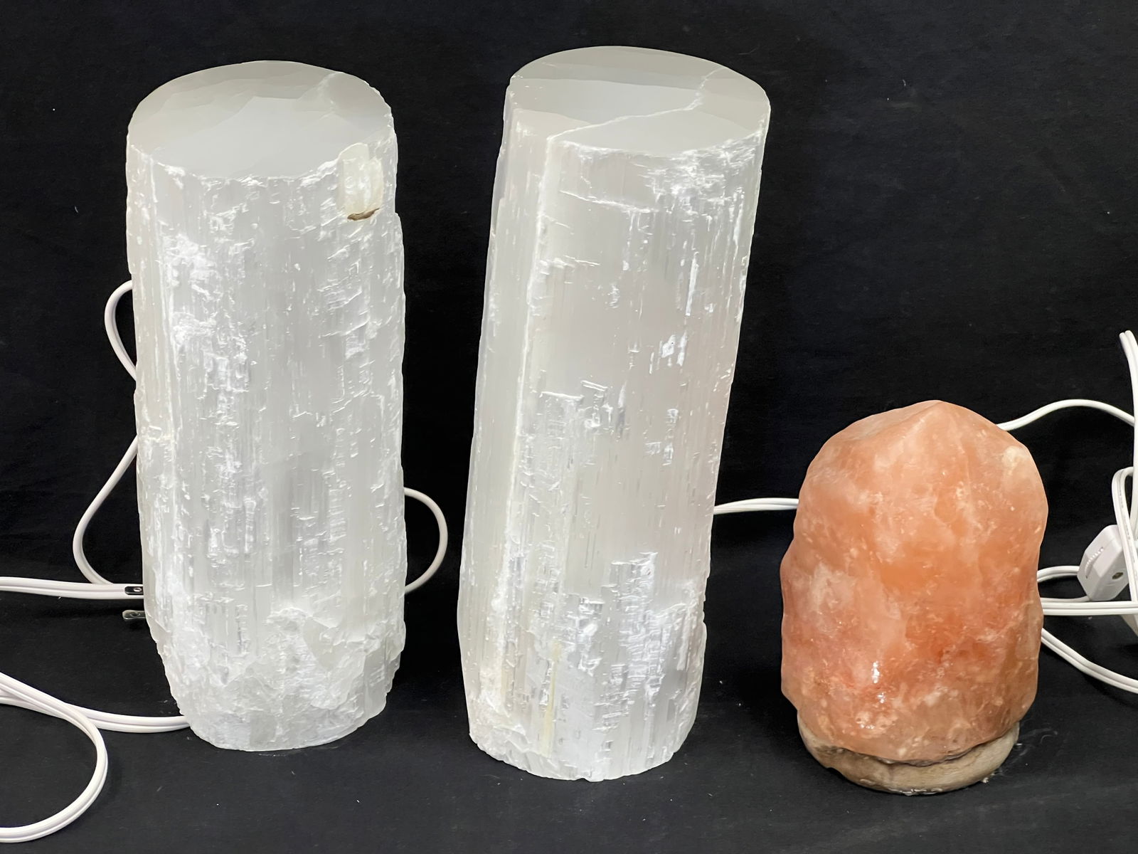(2)White Salt Rock Lamps, (1)Orange Salt Rock Lamp - White 11''T & 11.5''T, Orange Lamp without Plug (1 of 4)