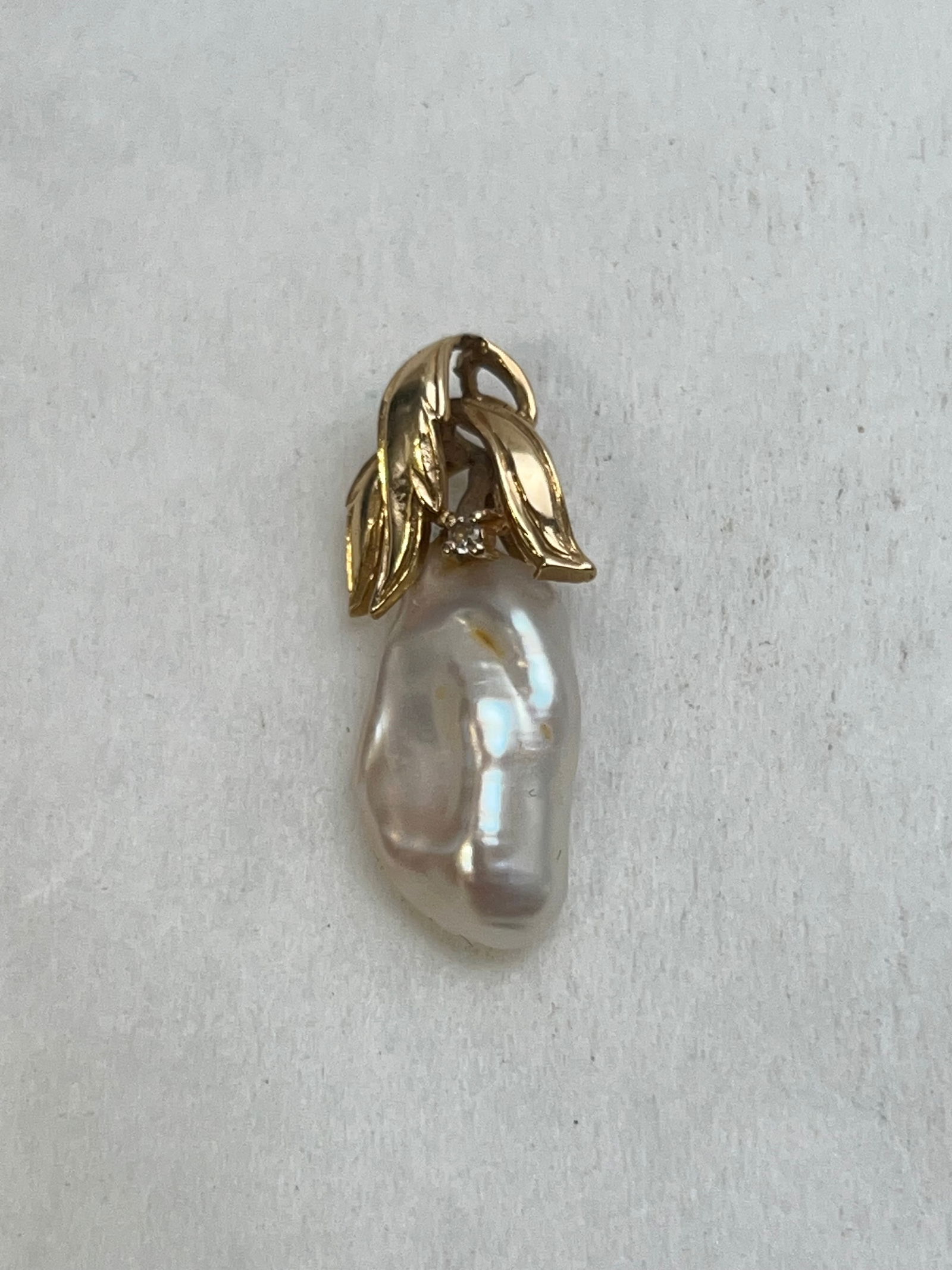 14K Gold Freshwater Pearl Diamond Pendant, TW 2.79g, 1''L (1 of 2)