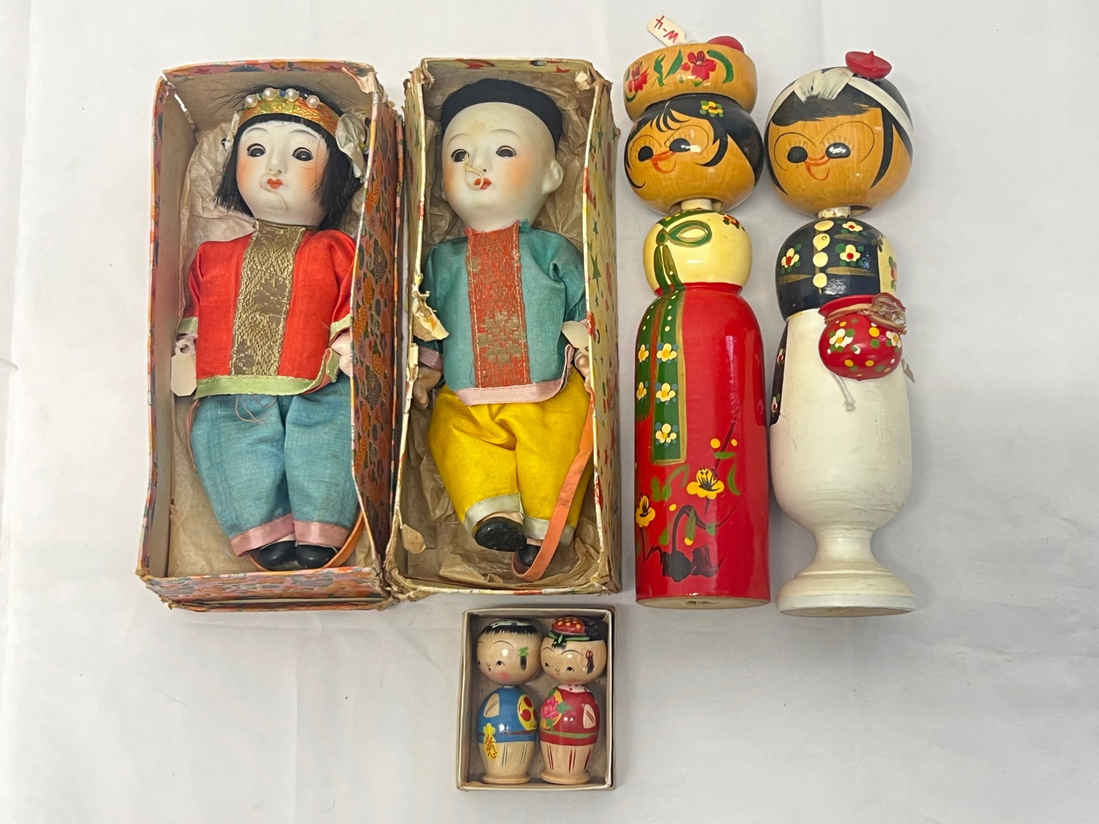 1930s Asian Bisque Push Voice Dolls, Kokeshi Nodders - (2)Vintage Kokeshi Japanese Wooden Nodder (1 of 5)