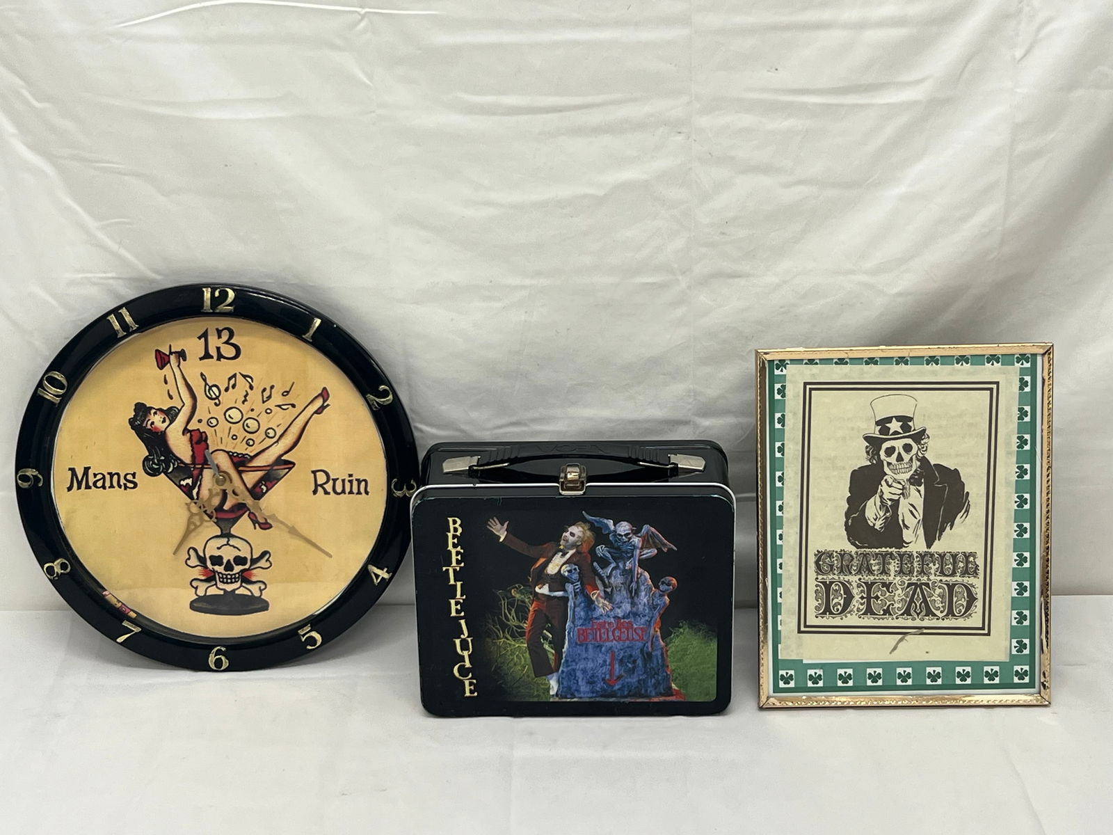 Beetlejuice Limited Ed. Lunchbox, Clock, Grateful Dead - Metal 2001 Limited Ed. Lunchbox with (1 of 6)