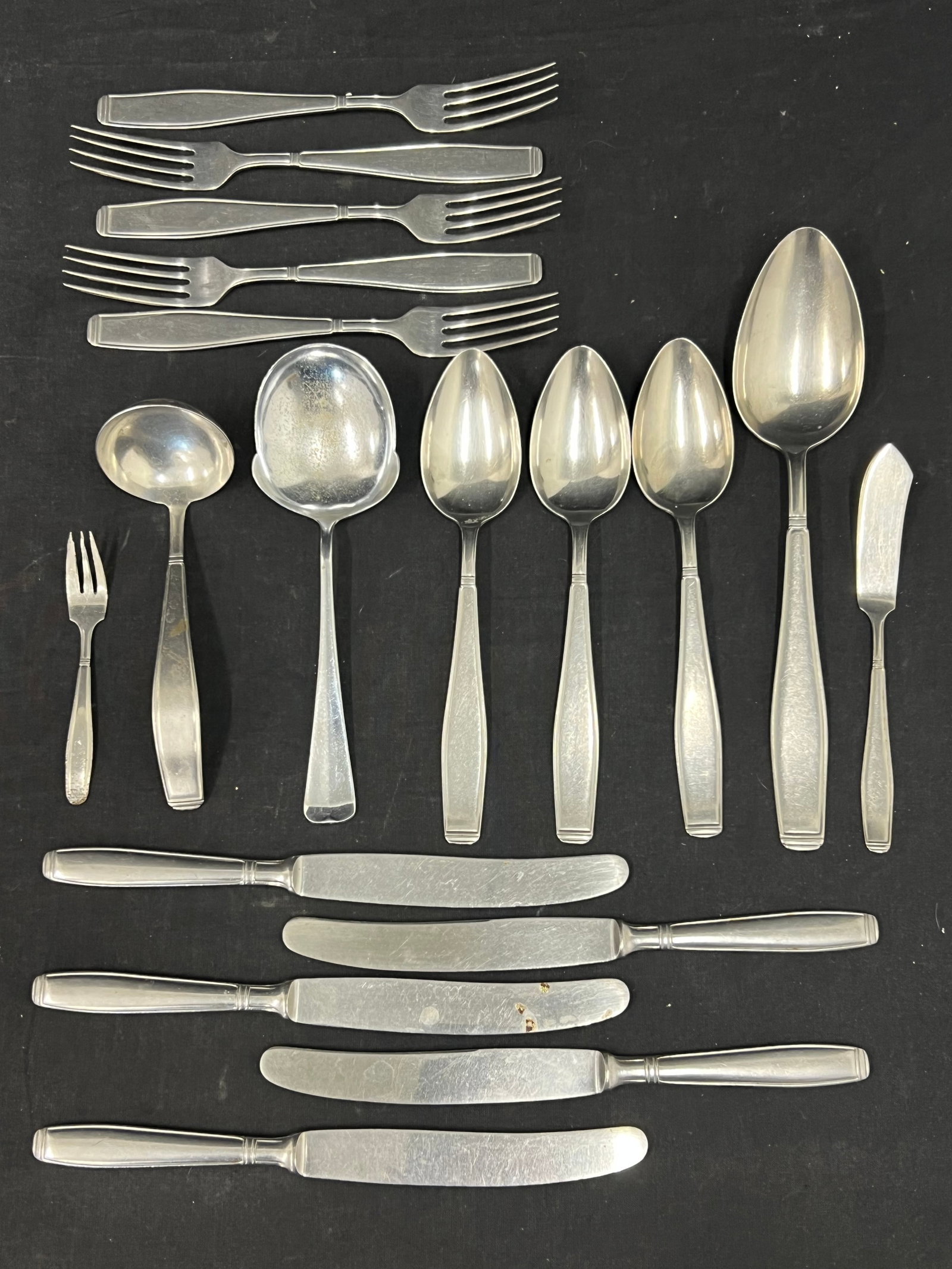 (17)Gero Zilmeta Flatware (1)Gromaka: (17)Gero Zilmeta Flatware (1)Gromaka