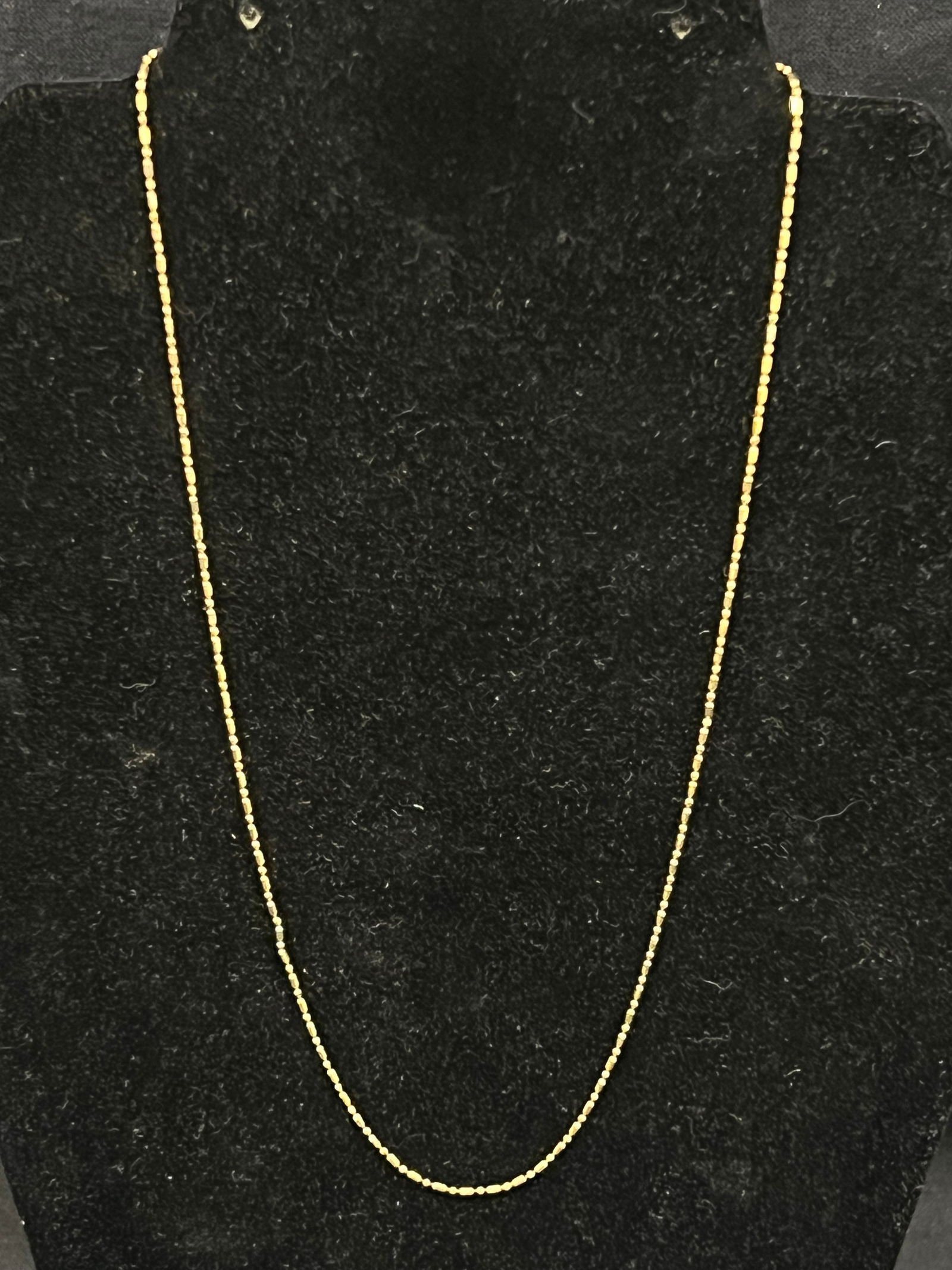 14K Gold Italy 18''L Bead Necklace, TW 2.51g Gold: 14K Gold Italy 18''L Bead Necklace, TW 2.51g Gold