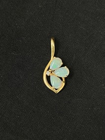 14K Gold Opal Pendant 1''L, TW 2.19g