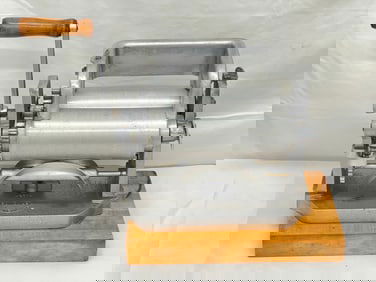 Manuel Gonzalez Mexican Tortilla Maker