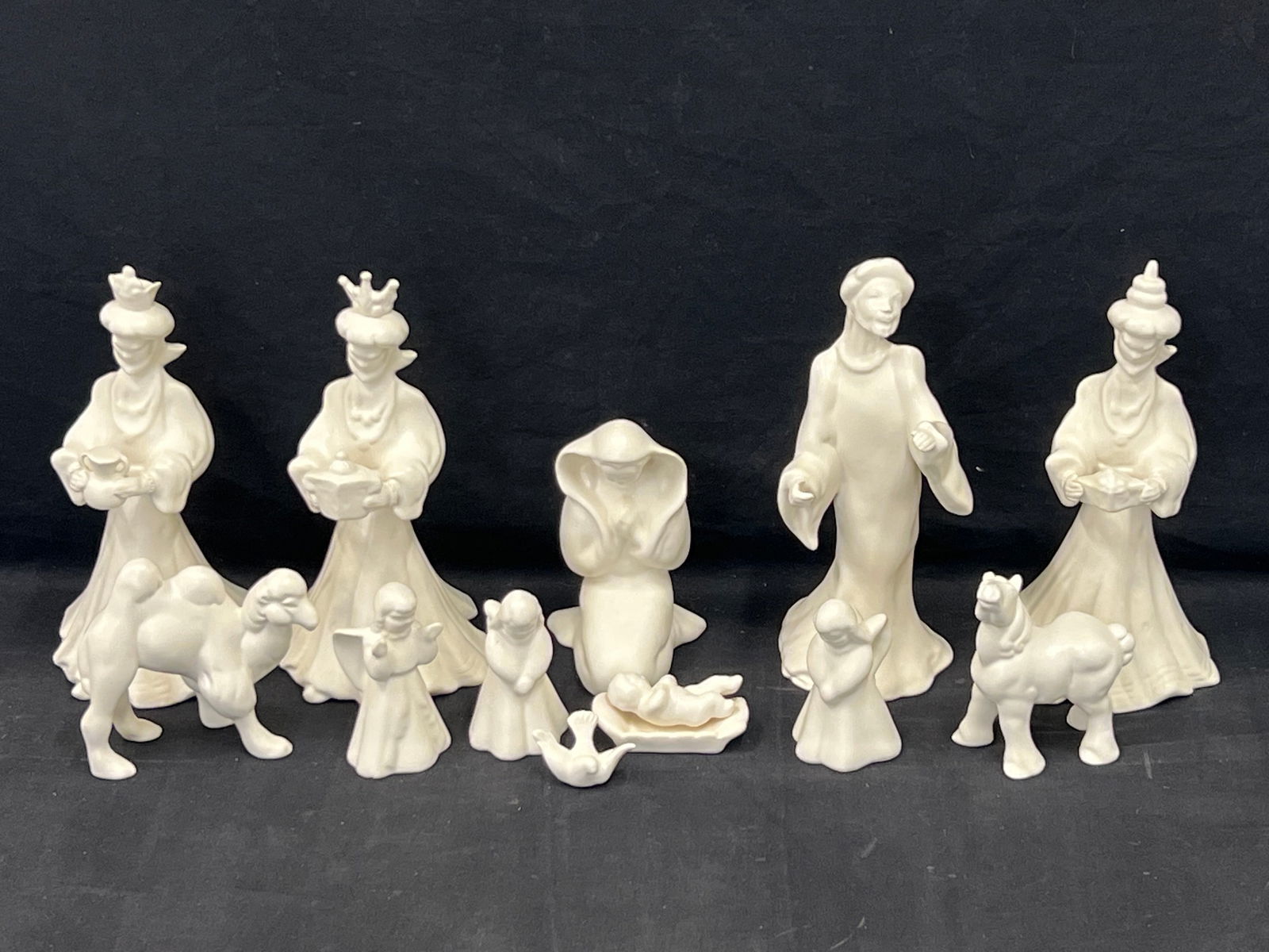 Kay Finch 12pc Nativity Set - (3)Kings & Joseph 10''T, (3)Angels 4.5''T, Mother Mary & Jesus, Camel, (1 of 5)