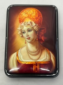 Artist Signed Russian Laquer Box Handpainted - Signed on Bottom , 4.25'' x 3.75'' x 1''