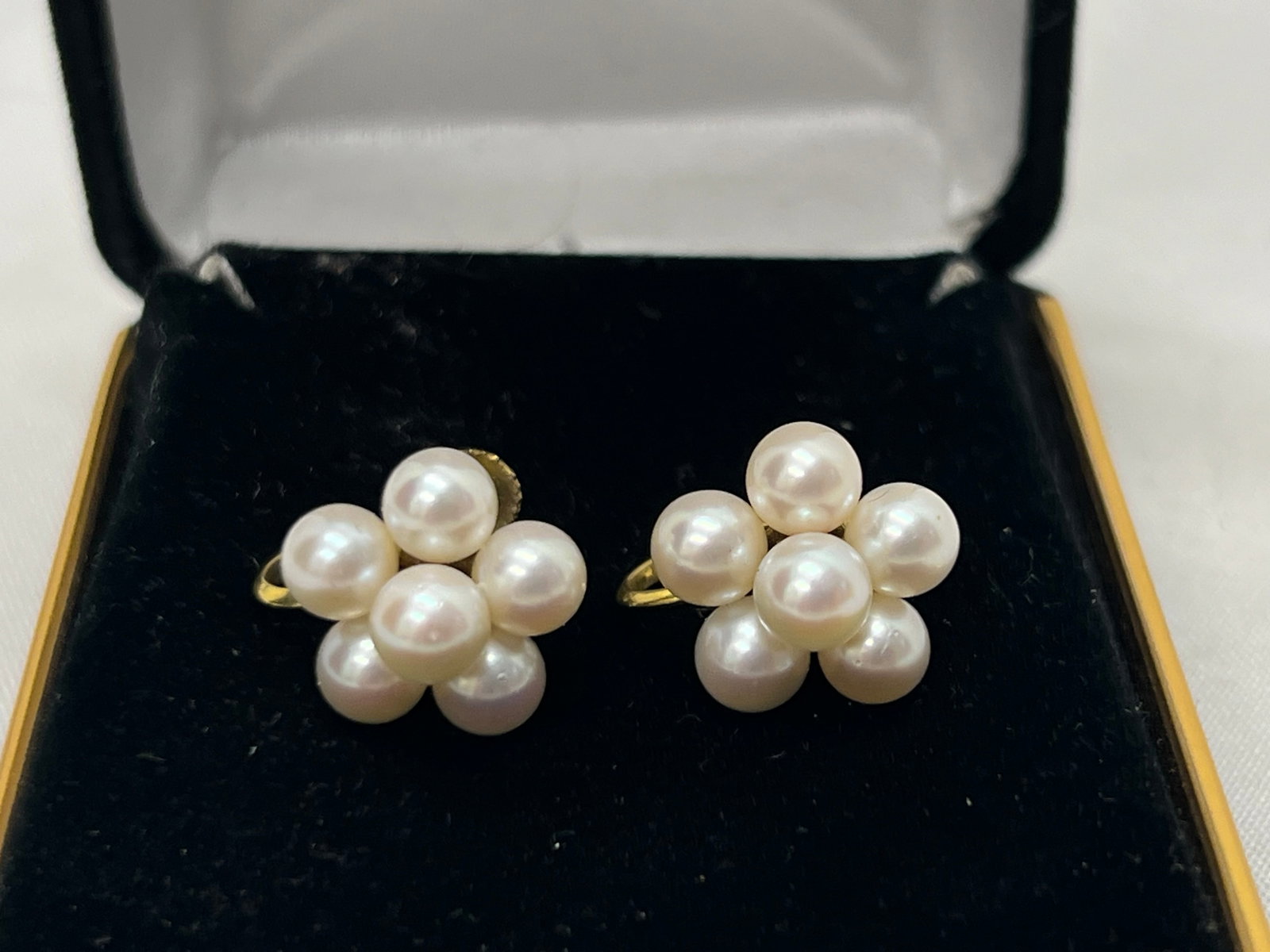 1940s 14K Gold Pearl Screwback Earrings, TW 4.68g: 1940s 14K Gold Pearl Screwback Earrings, TW 4.68g