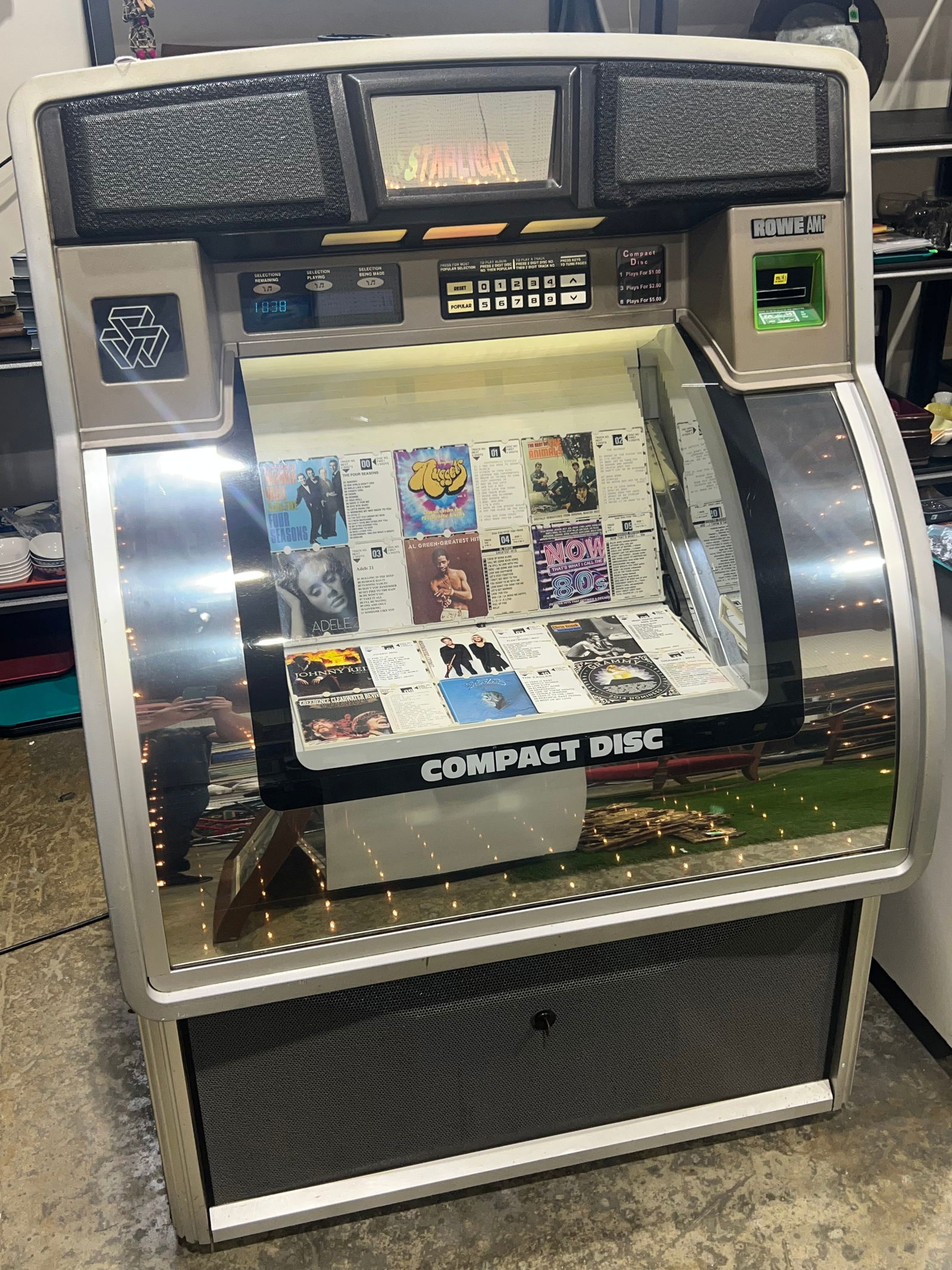 Rowe AMI CD 100-G Starlight Jukebox (Works Great): Rowe AMI CD 100-G Starlight Jukebox (Works Great) - Commercial Lighted Jukebox, Serviced Recently - New Motor, Extra Bulbs, Includes CDs (Pick Up or Arrange Own Shipping, USHIP)