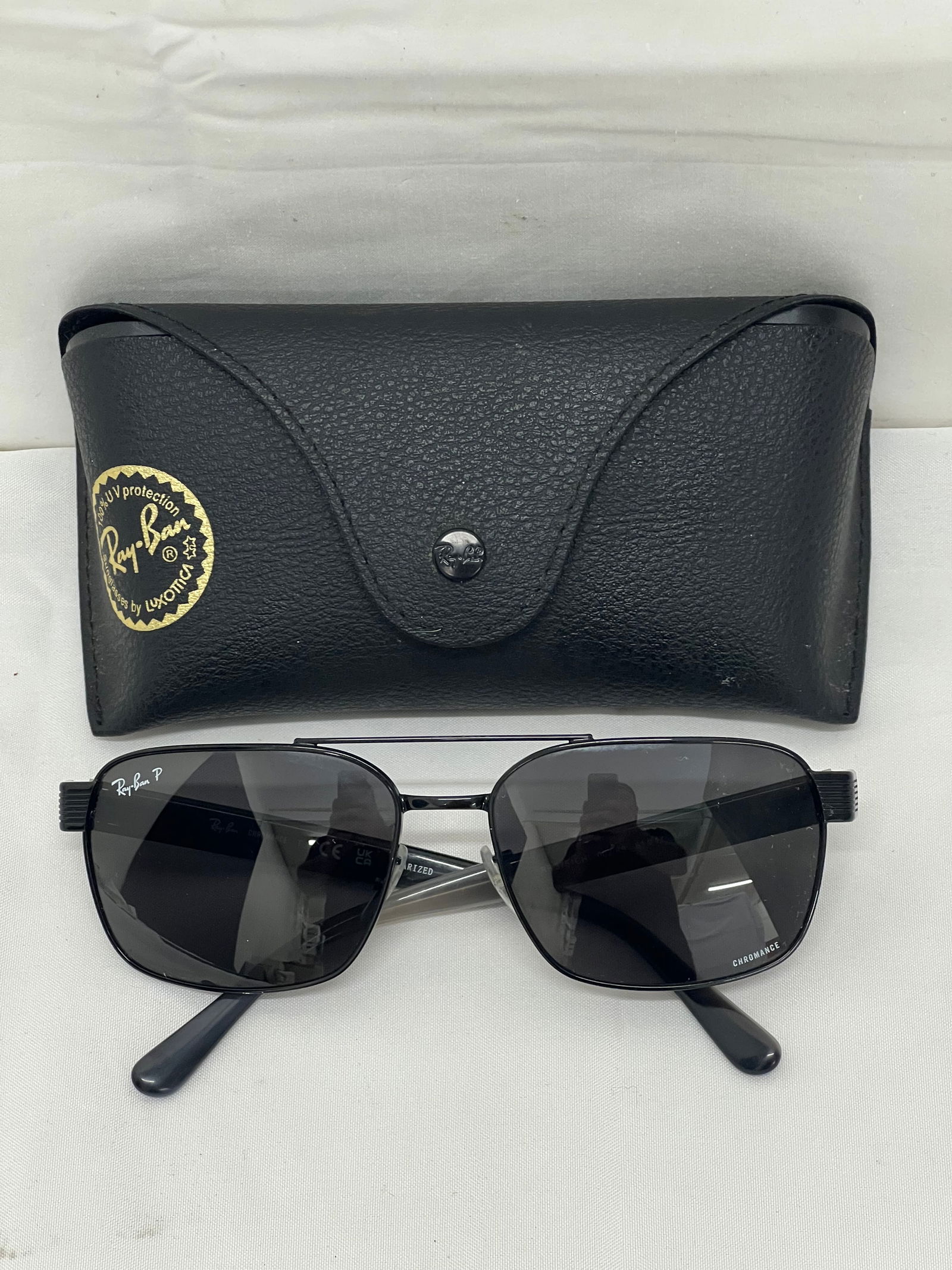 Ray-Ban Polorized Chromance Sunglasses with Case - #RB375ICH 002/K8: Ray-Ban Polorized Chromance Sunglasses with Case - #RB375ICH 002/K8
