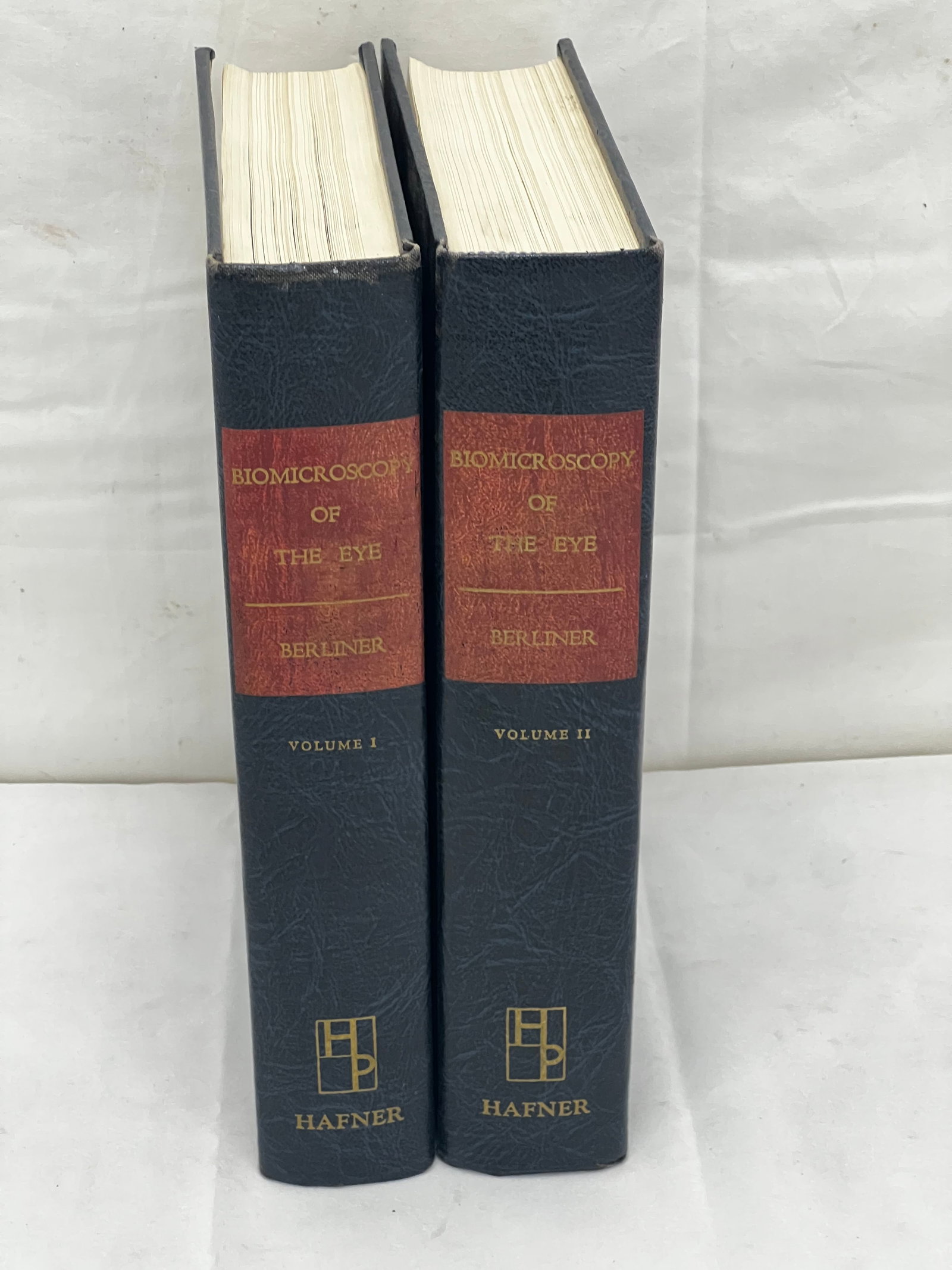 1966 Bio Microscopy of the Eye Vol. 1 & 2, Hafner Publishing: 1966 Bio Microscopy of the Eye Vol. 1 & 2, Hafner Publishing