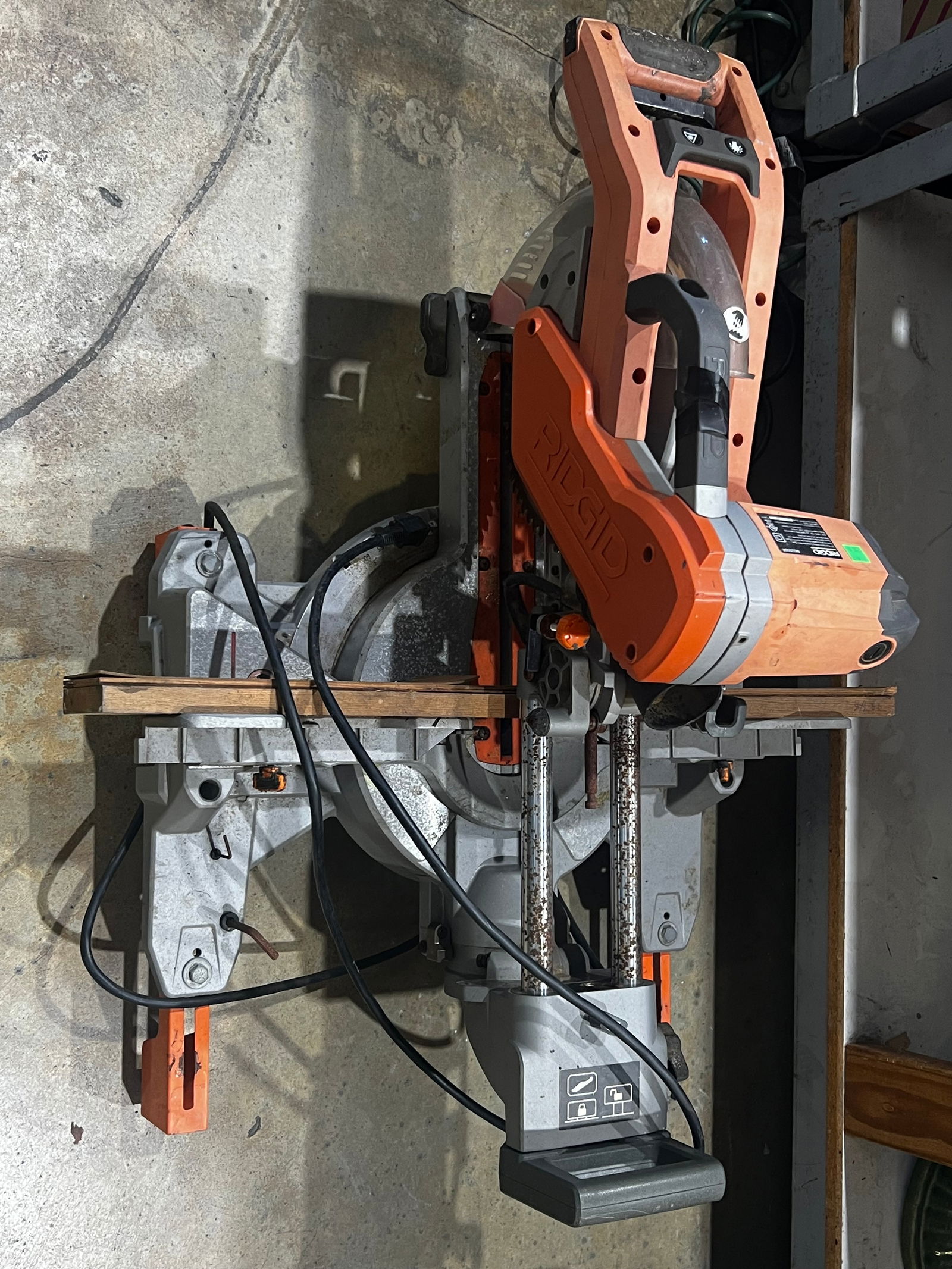 Rigid Miter Chop Saw MS255SR , WORKS - From Construction Company - Pick Up or Arrange Own Shipping - (1 of 6)