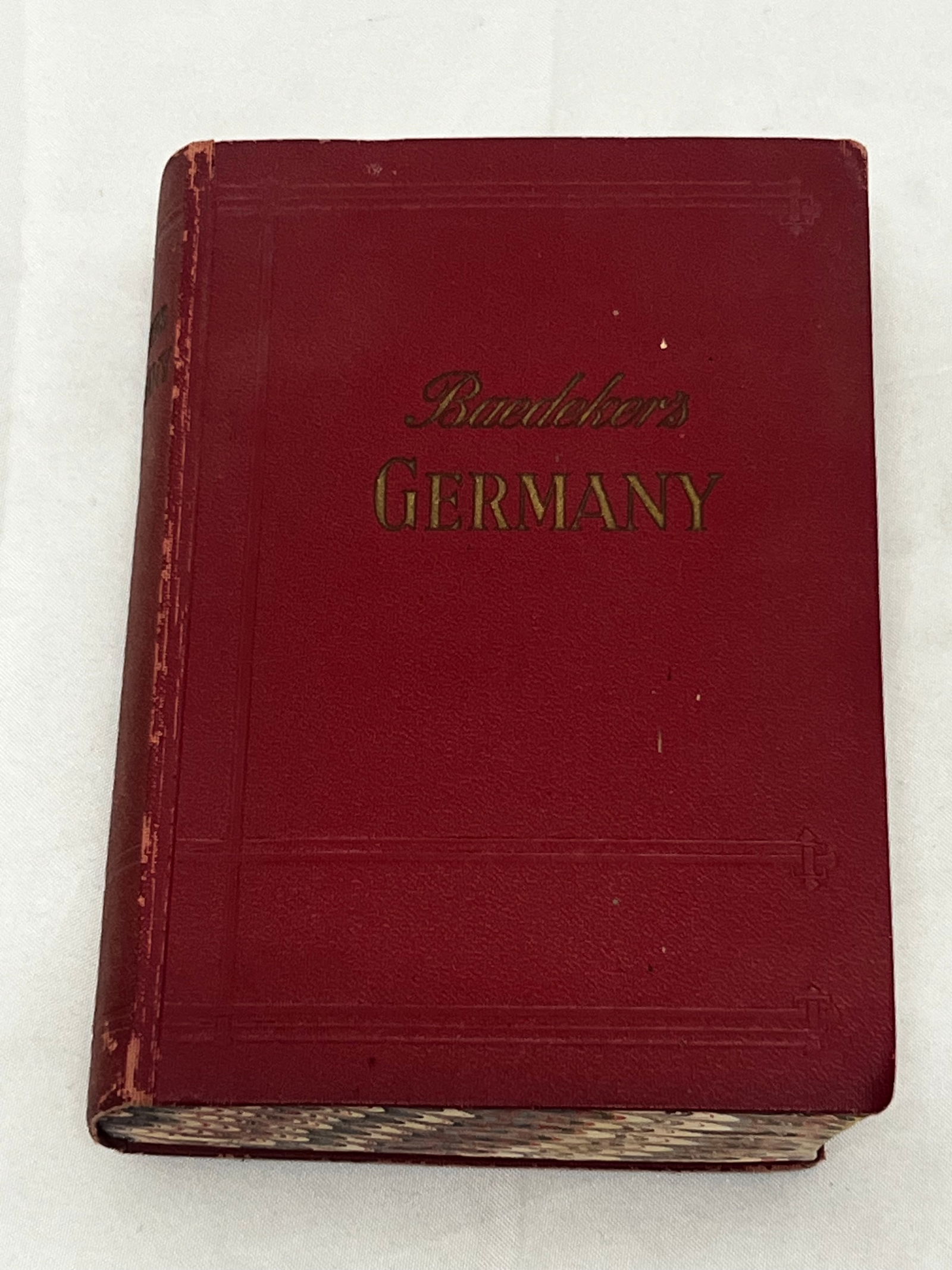 1936 Baedeker Railway Travellers & Motorist Guide Book, Germany Maps - Rare Single English Edition T: 1936 Baedeker Railway Travellers & Motorist Guide Book, Germany Maps - Rare Single English Edition Travel Guide Published by Karl Baedeker in Leipzig during Nazi Regime - Released for the 1936 Olympic