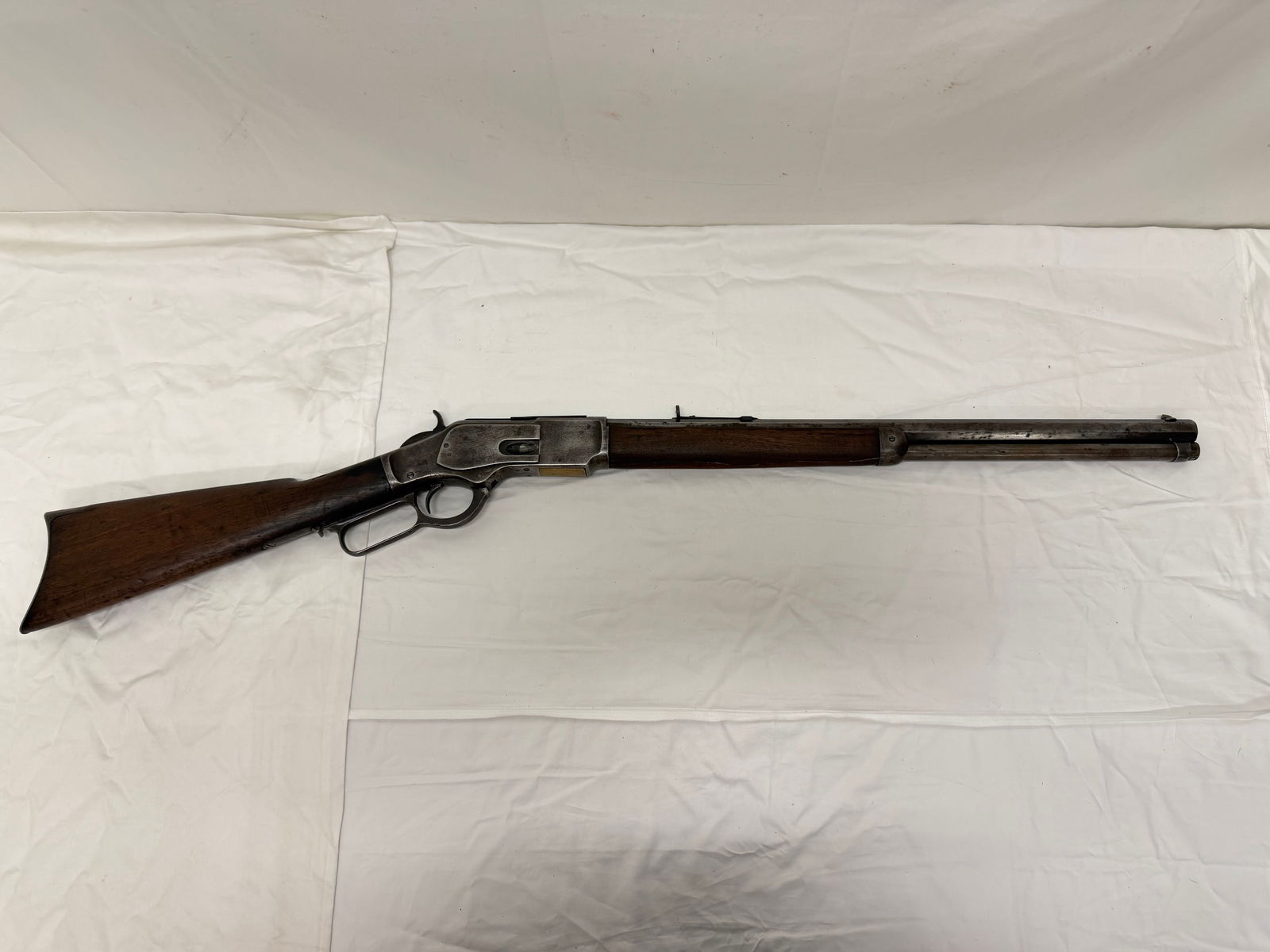 Antique Winchester Model 1873 .40-44 cal Repeating Rifle (1 of 19)